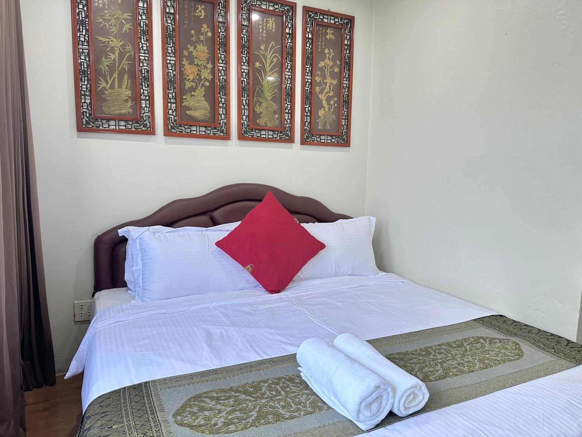 Longzhu Guesthouse Бангкок Экстерьер фото